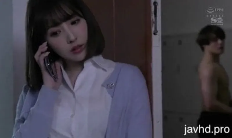 [ssni-802] trộm nhìn sinh viên thay đồ và... mikami yua